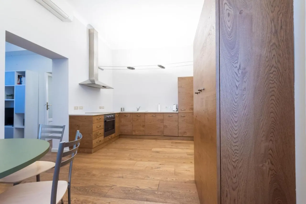 Porta Venezia Elegant Penthouse With Terrace Apartment Milan